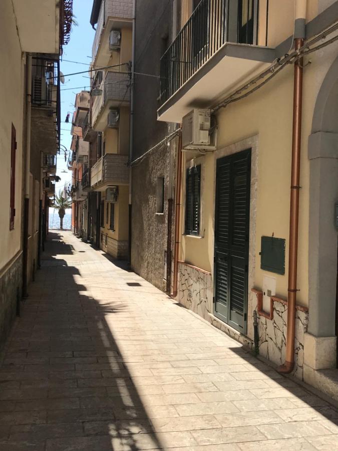 Largo Cannizzaro Apartments Mazzeo Exterior photo